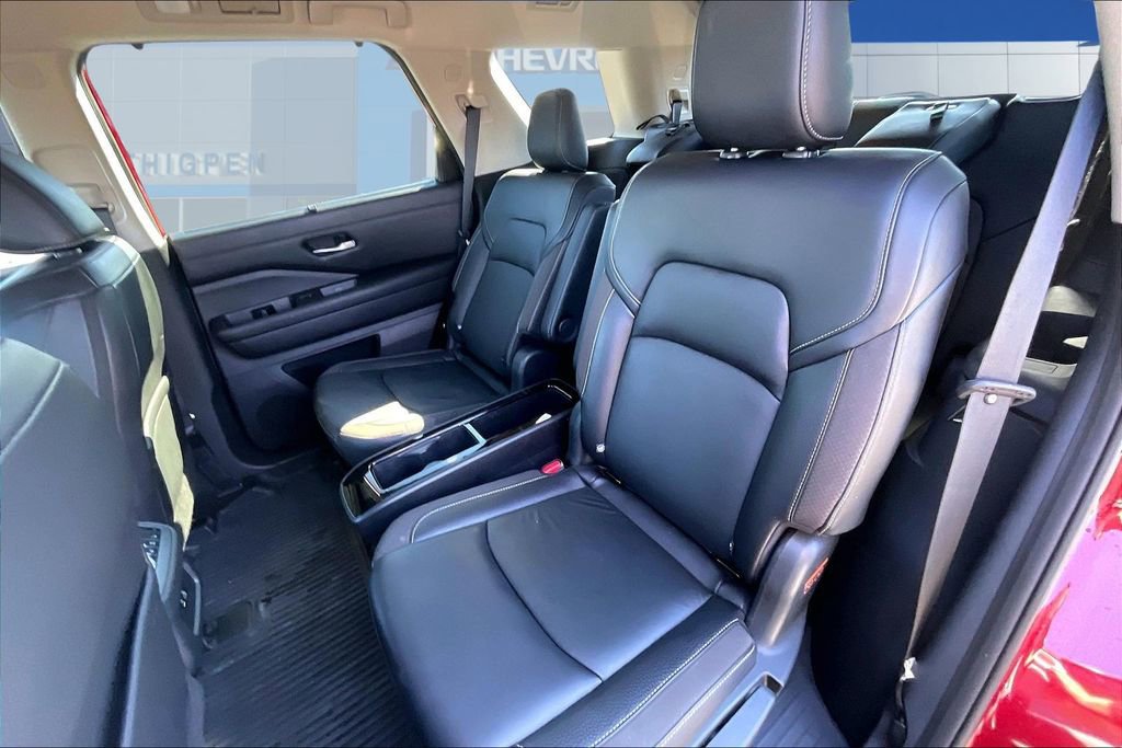 Used 2023 Nissan Pathfinder SL w/ SL Premium Package image 22