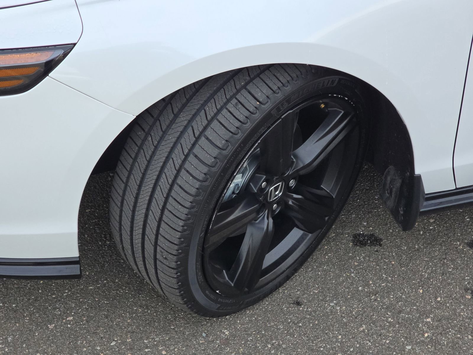 Used 2023 Honda Accord Sport image 39