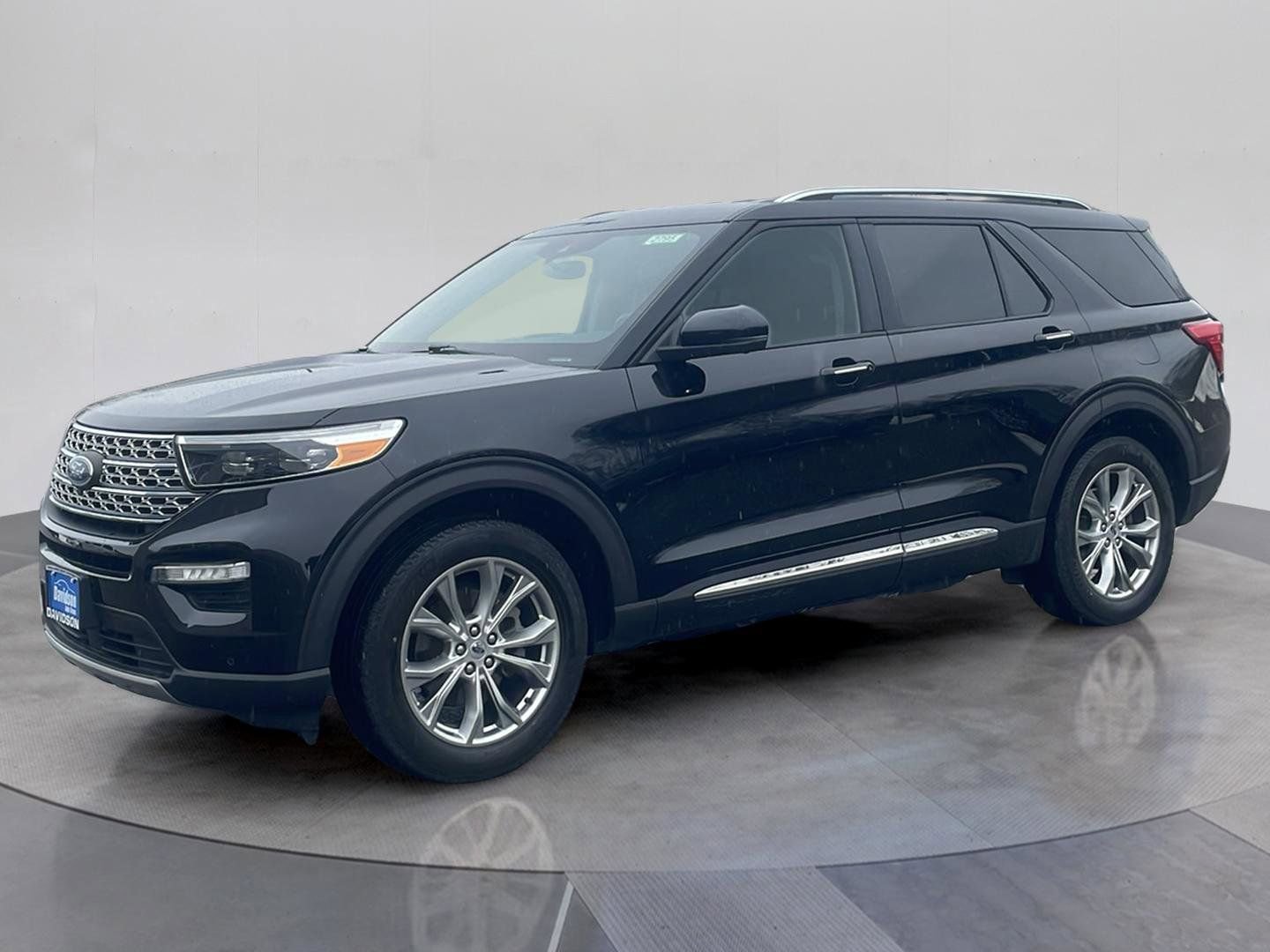 Used 2020 Ford Explorer Limited image 1