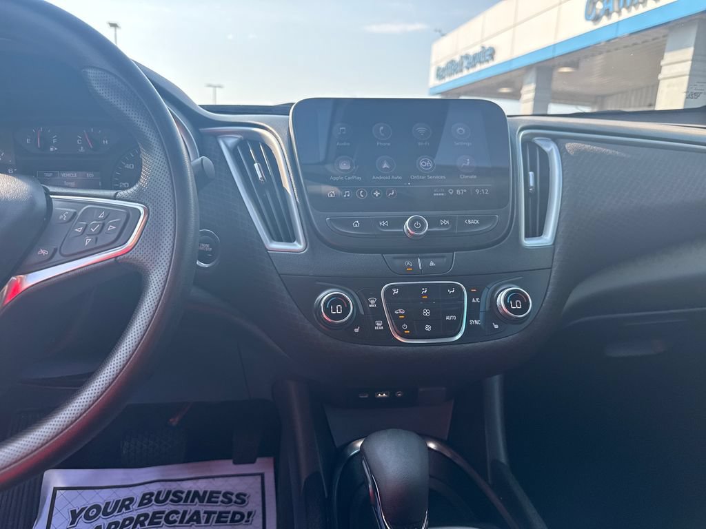 Used 2024 Chevrolet Malibu LT FWD image 26