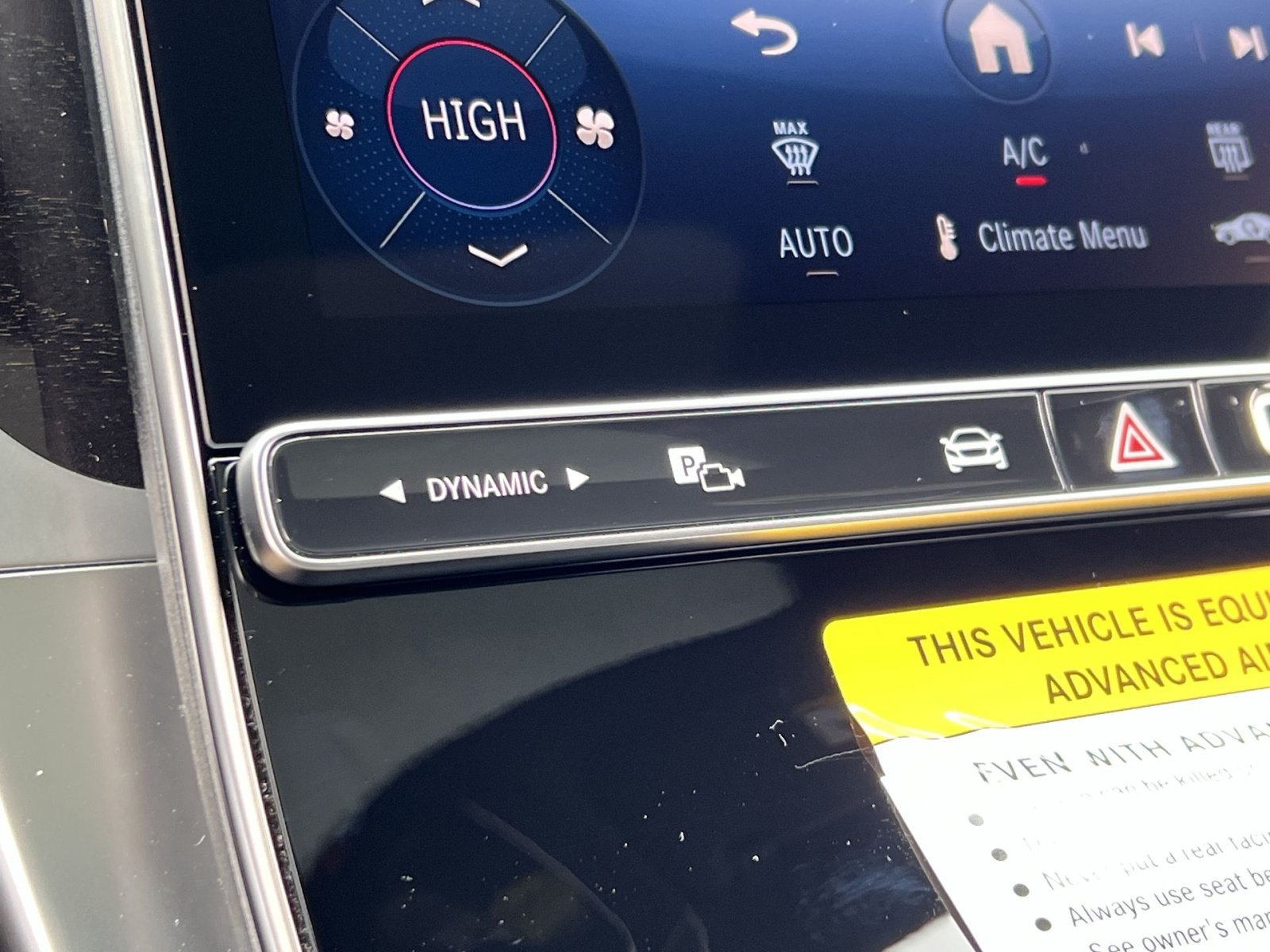 Certified 2026 Mercedes-Benz GLC 300 4MATIC image 32
