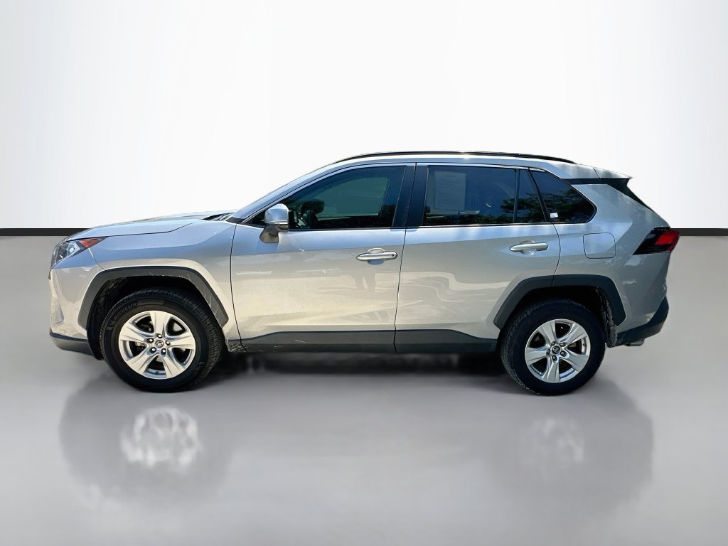 Used 2019 Toyota RAV4 XLE FWD image 8