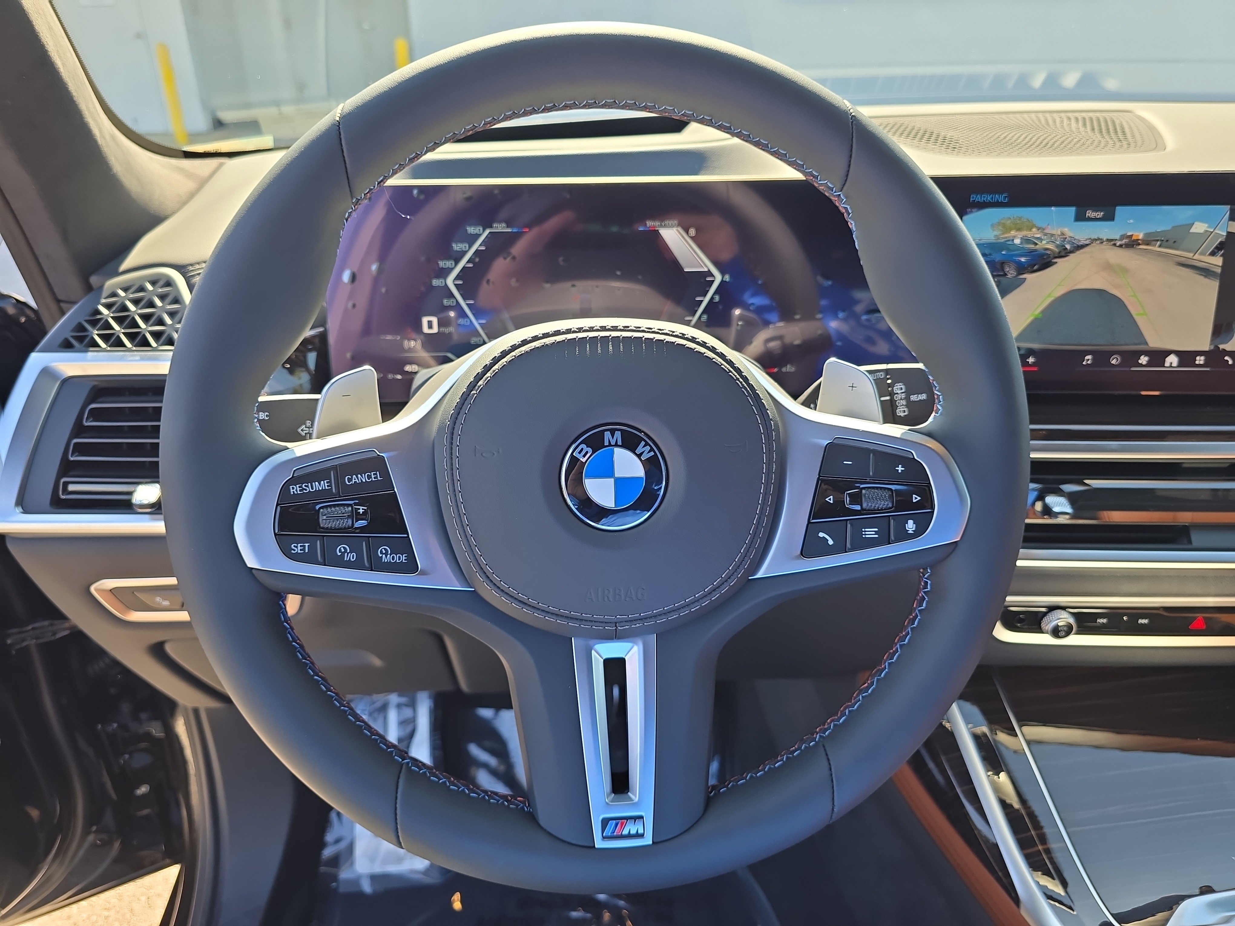 New 2026 BMW X7 M60i image 33