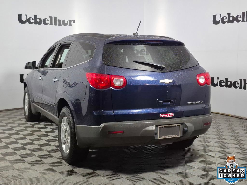 Used 2010 Chevrolet Traverse LT w/ Personal Connectivity Package FWD image 5