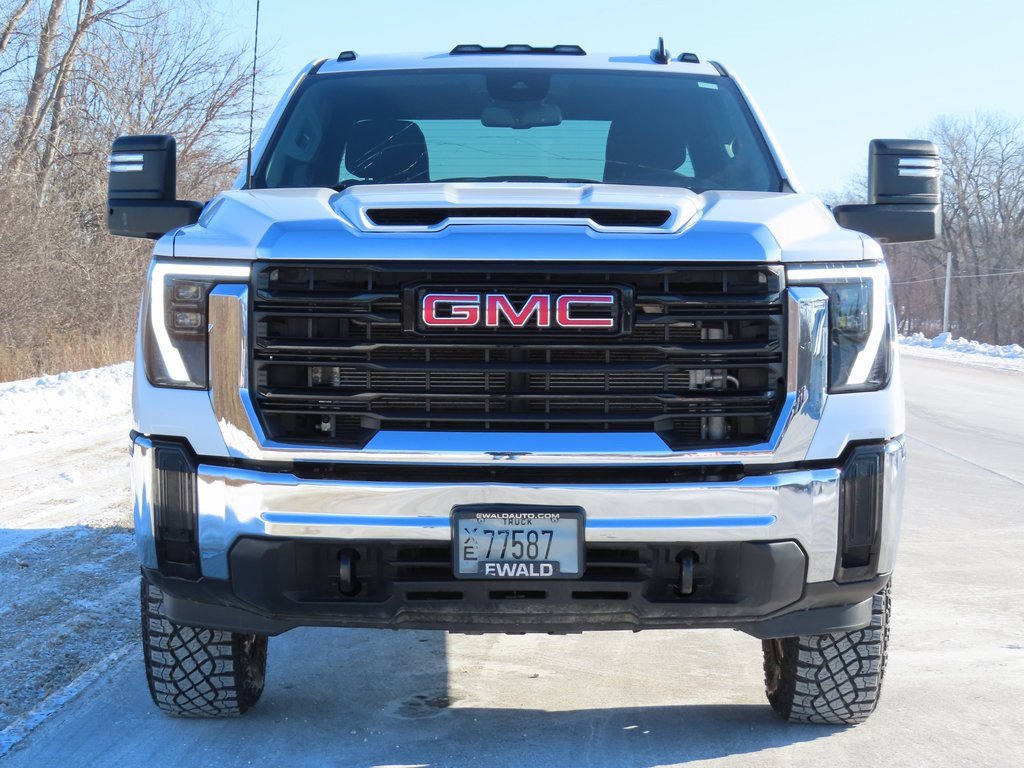 Used 2025 GMC Sierra 3500 Pro image 15