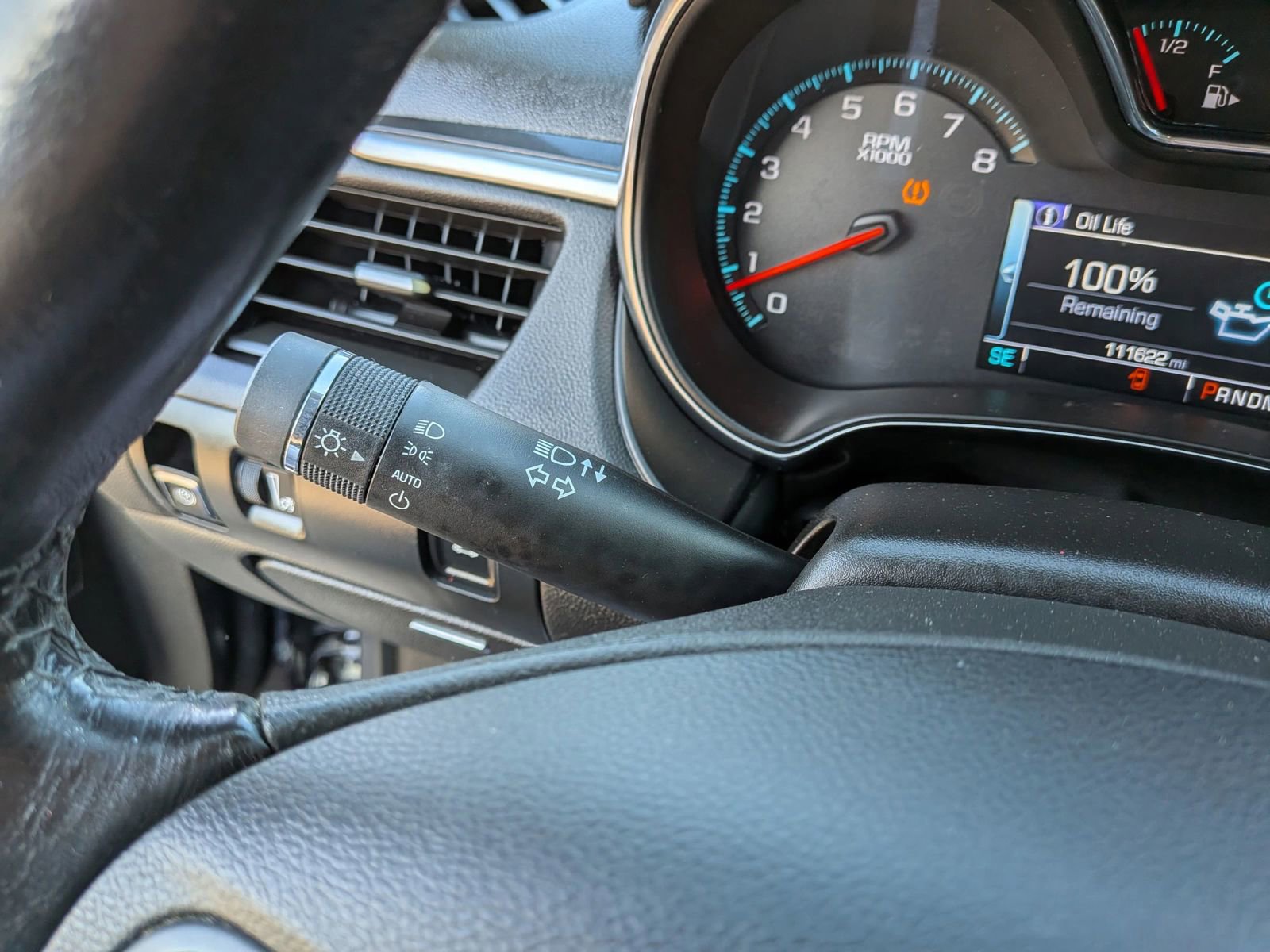 Used 2018 Chevrolet Impala LT FWD image 45