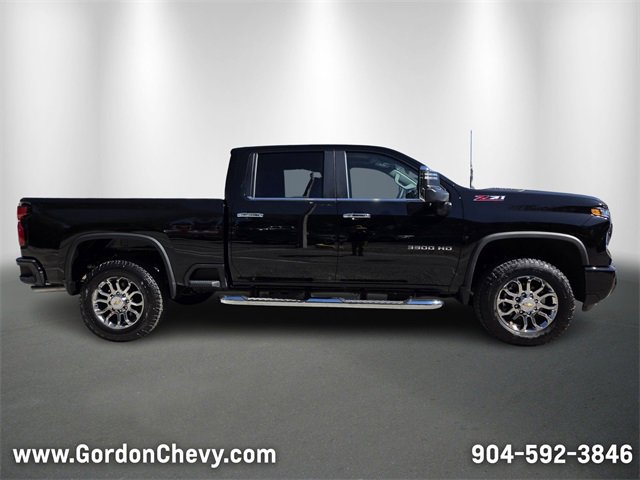 New 2026 Chevrolet Silverado 3500 LT w/ Z71 Chrome Sport Edition image 8