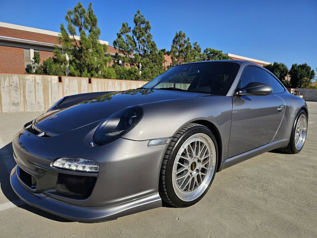 Used 2010 Porsche 911 Carrera image 3