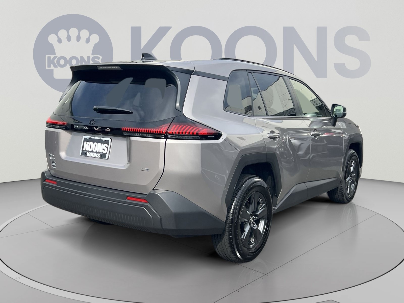 Used 2026 Toyota RAV4 LE AWD/4WD image 7