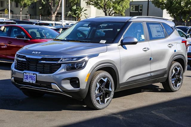 New 2026 Kia Seltos S FWD image 4