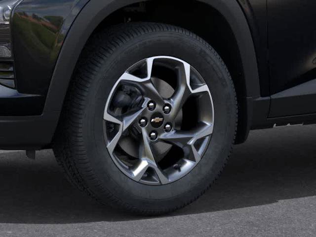 New 2026 Chevrolet Trax LT w/ LT Convenience Package FWD image 9