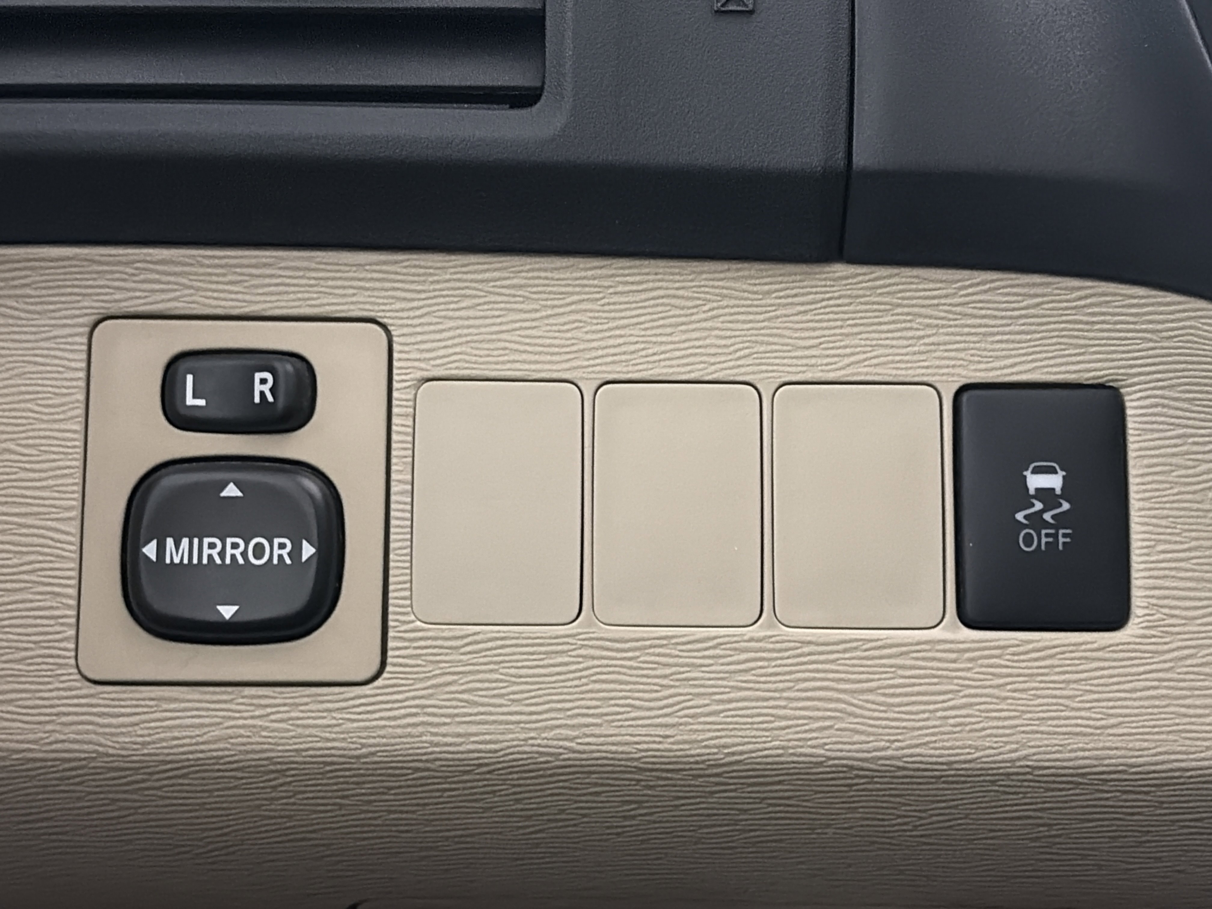 Used 2013 Toyota Venza LE image 22