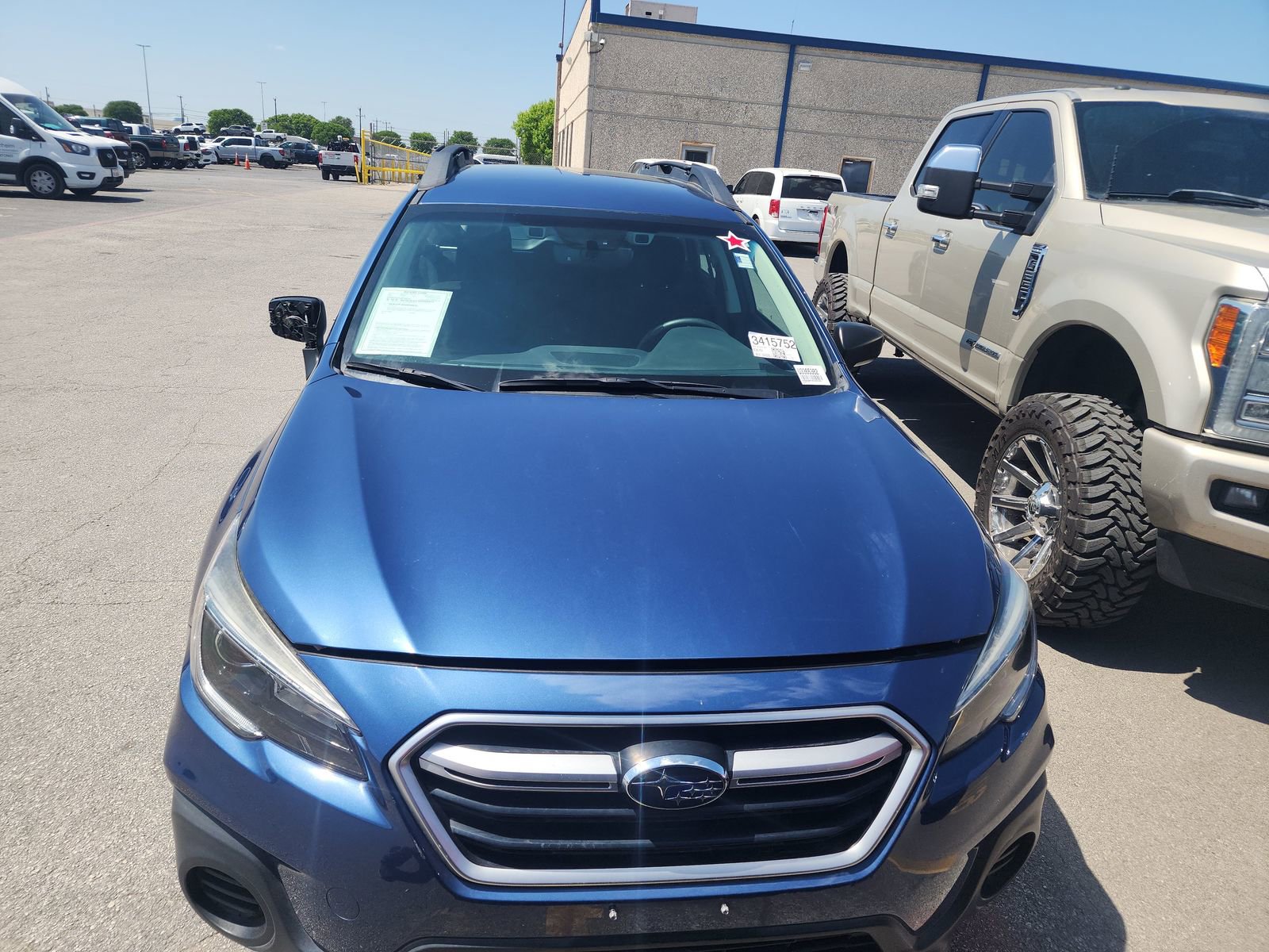 Used 2019 Subaru Outback 2.5i image 2