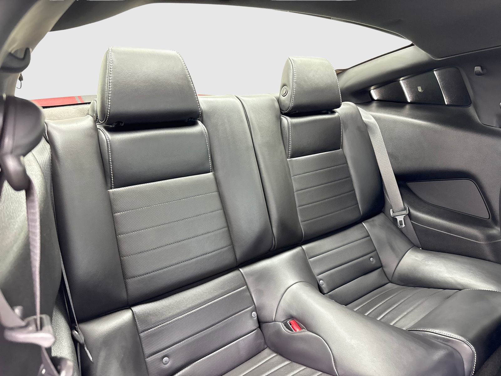 Used 2013 Ford Mustang GT Premium w/ Comfort Pkg image 43