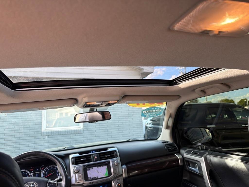 Used 2017 Toyota 4Runner Limited image 27
