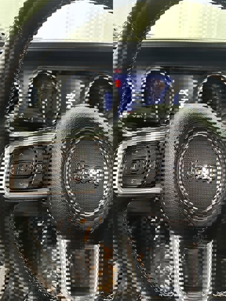 Used 2021 Jeep Wrangler Unlimited Sahara w/ Cold Weather Group image 33