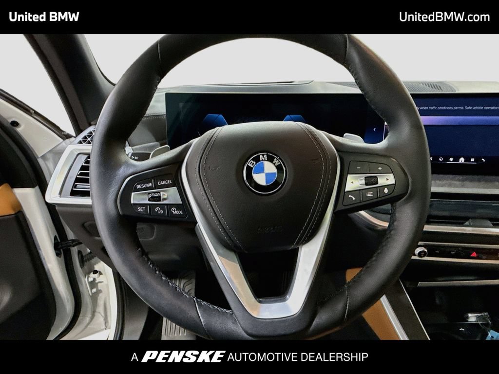 Certified 2025 BMW X5 xDrive40i w/ Premium Package AWD/4WD image 13