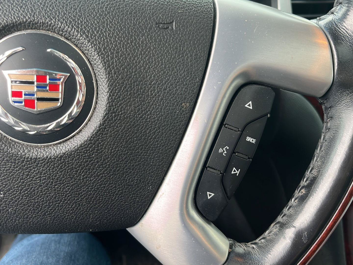 Used 2007 Cadillac Escalade AWD w/ Information Package image 13