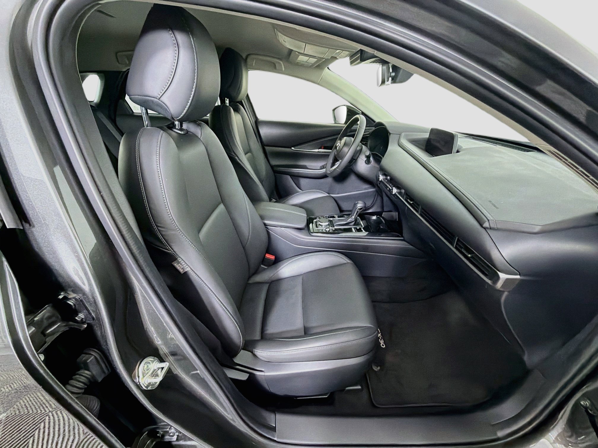 Used 2024 MAZDA CX-30 AWD 2.5 S w/ Select Sport Pkg image 32