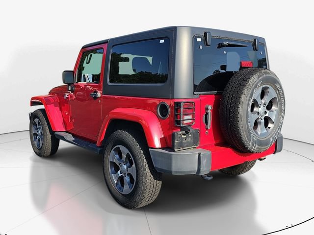 Used 2017 Jeep Wrangler Sahara w/ Dual Top Group AWD/4WD image 5