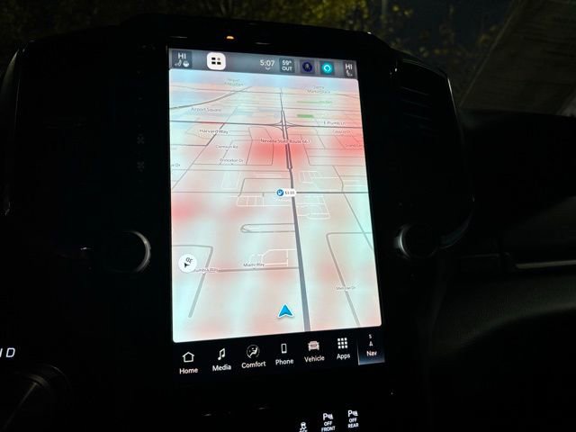 Used 2025 RAM 1500 Laramie image 26