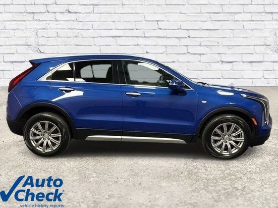 Used 2022 Cadillac XT4 Premium Luxury w/ Technology Package AWD/4WD image 6