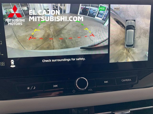 New 2025 Mitsubishi Outlander SE image 25