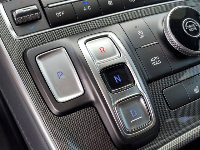 Certified 2023 Hyundai Santa Fe SEL w/ Premium Package image 28