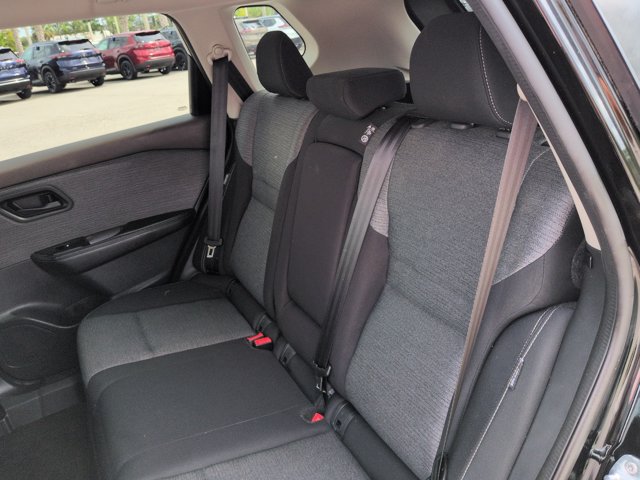 Used 2021 Nissan Rogue S AWD/4WD image 15