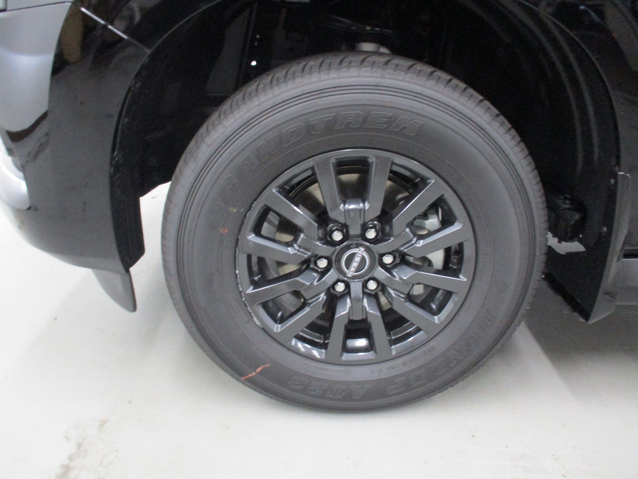 New 2026 Nissan Armada SV image 10