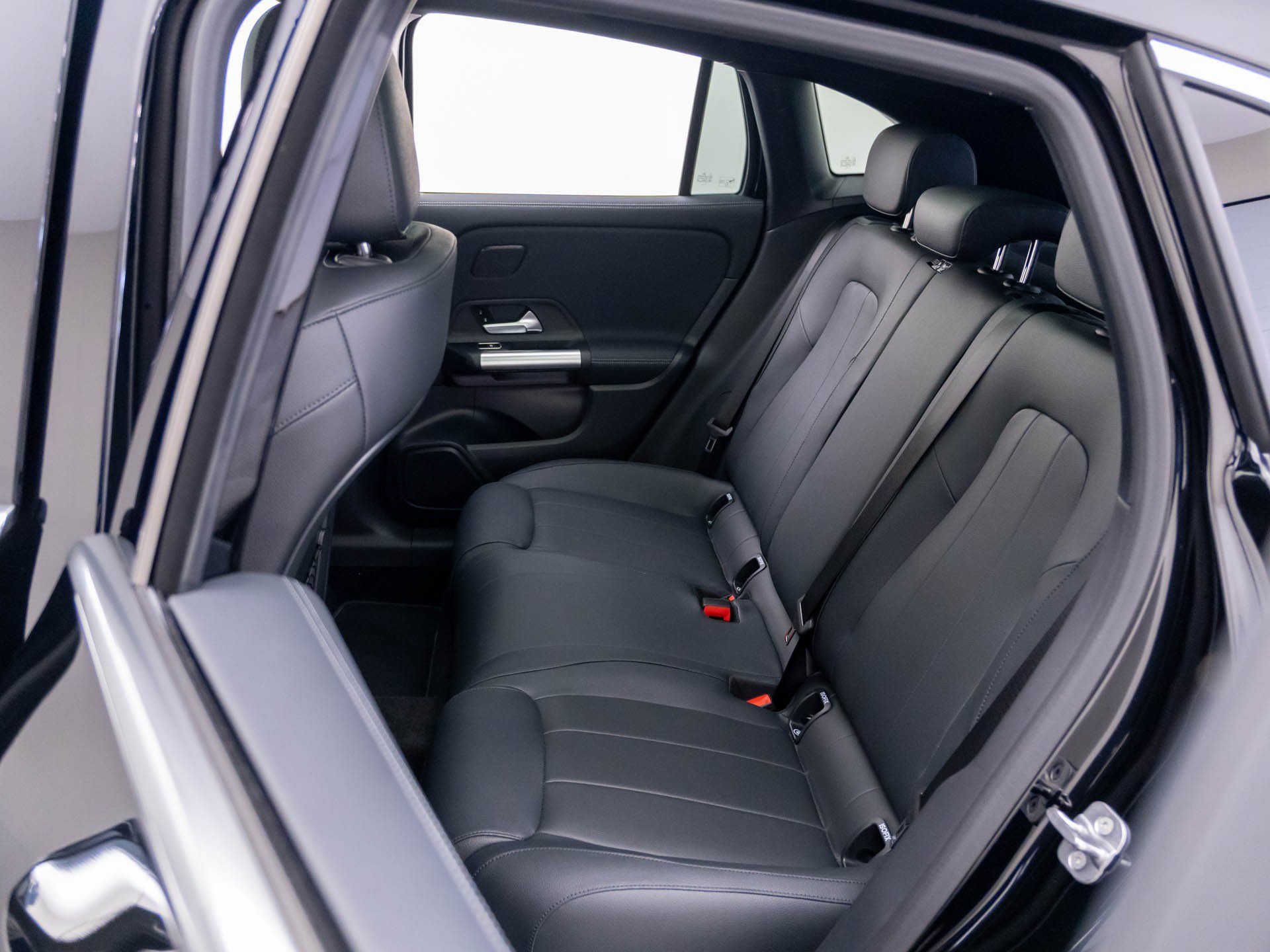 New 2026 Mercedes-Benz GLA 250 4MATIC image 18