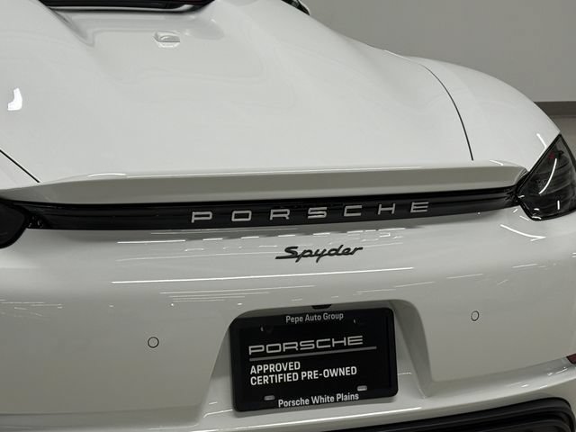Certified 2022 Porsche 718 Boxster Spyder RWD image 21