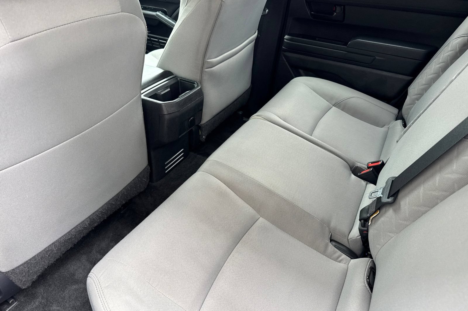 Certified 2025 Toyota Tacoma SR5 AWD/4WD image 12