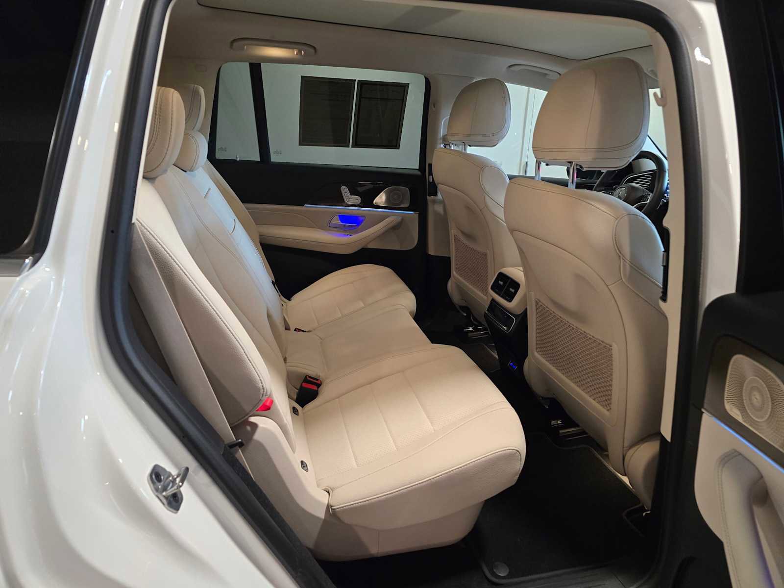 Used 2026 Mercedes-Benz GLS 450 4MATIC image 13