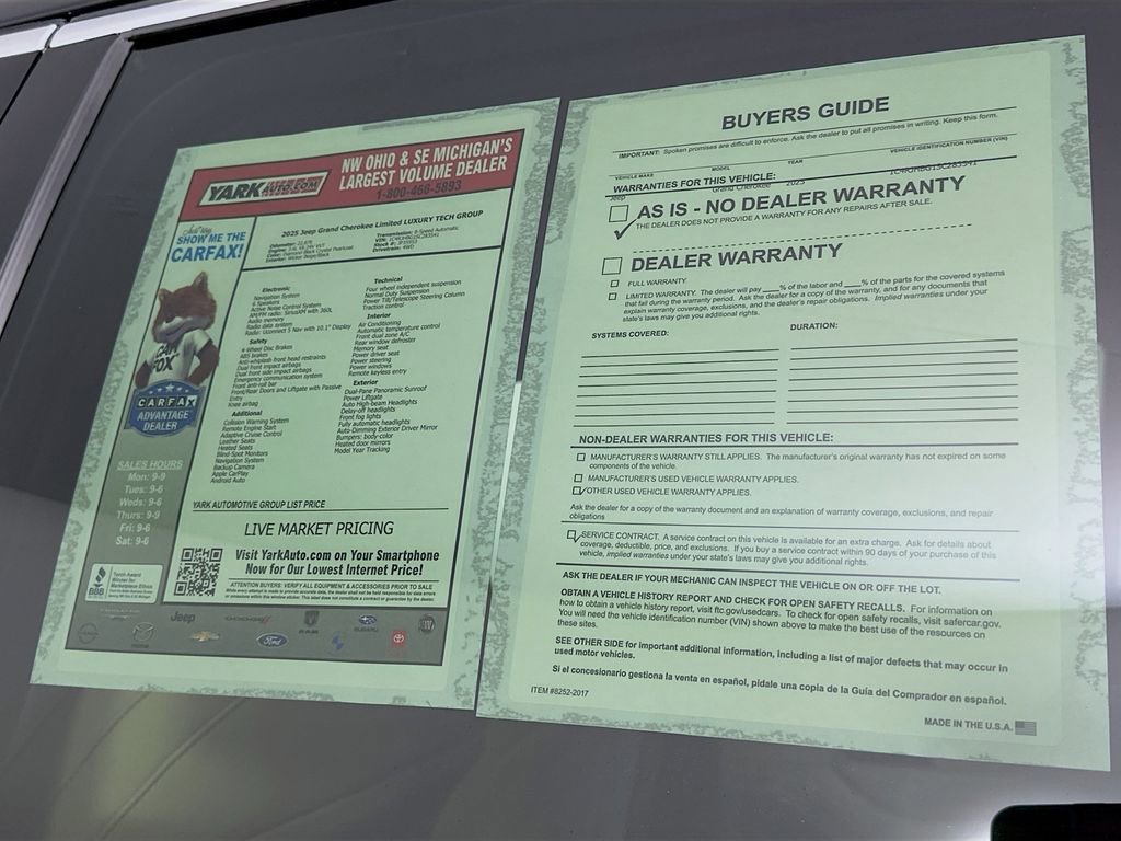 Certified 2025 Jeep Grand Cherokee Limited w/ Luxury Tech Group II image 16