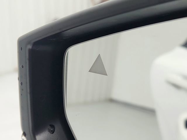 New 2026 Nissan Sentra SR w/ Floor Mat Package image 20