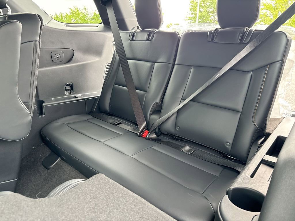 New 2026 Ford Explorer Tremor AWD/4WD image 24
