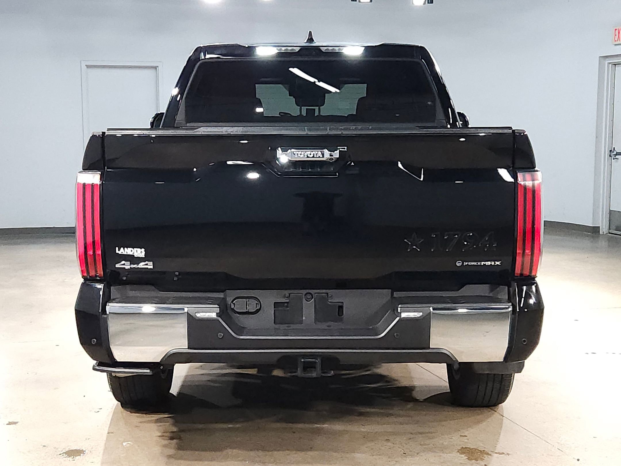 Used 2025 Toyota Tundra 1794 Edition image 6