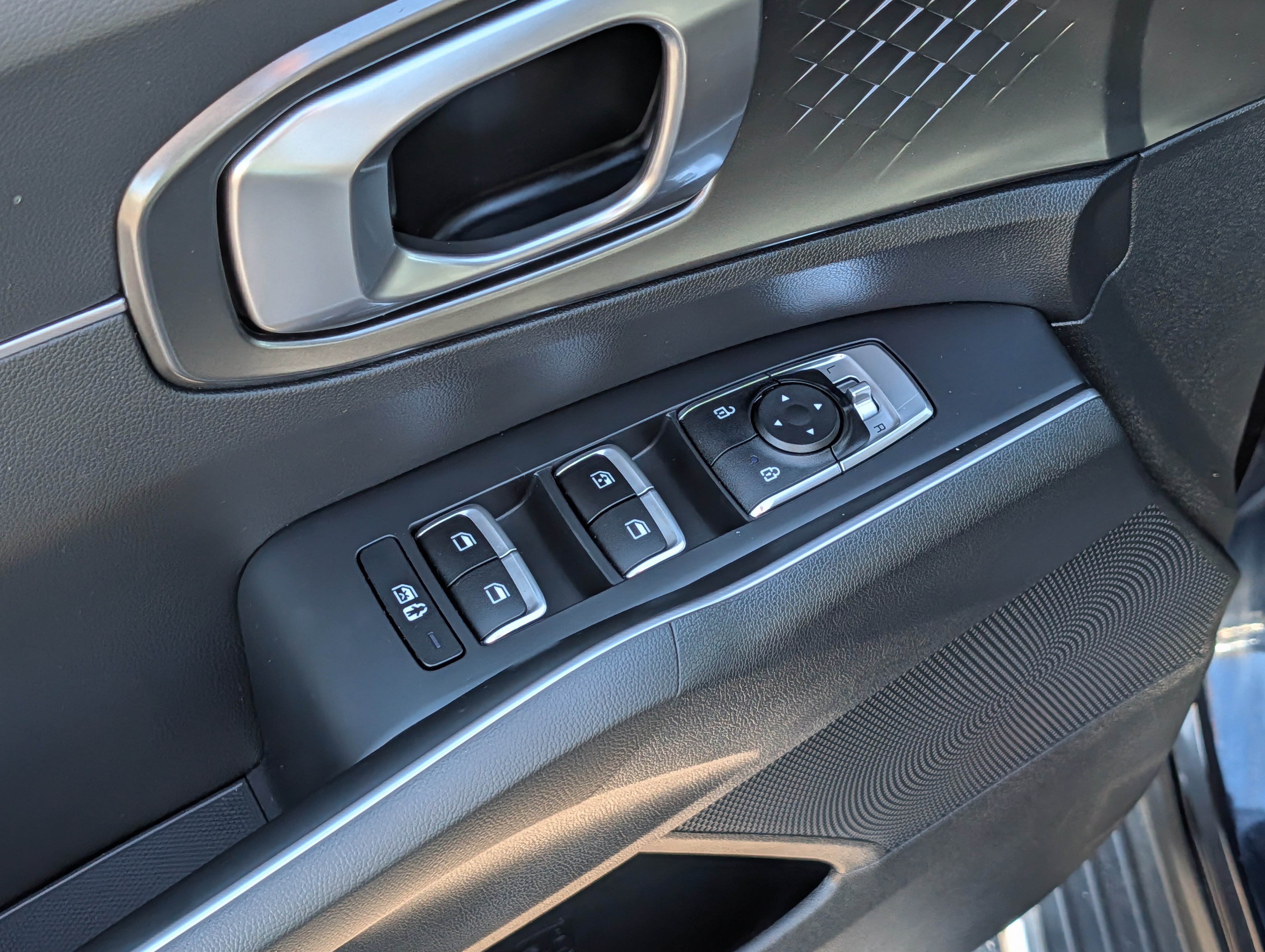 Certified 2023 Kia Sorento EX FWD image 19