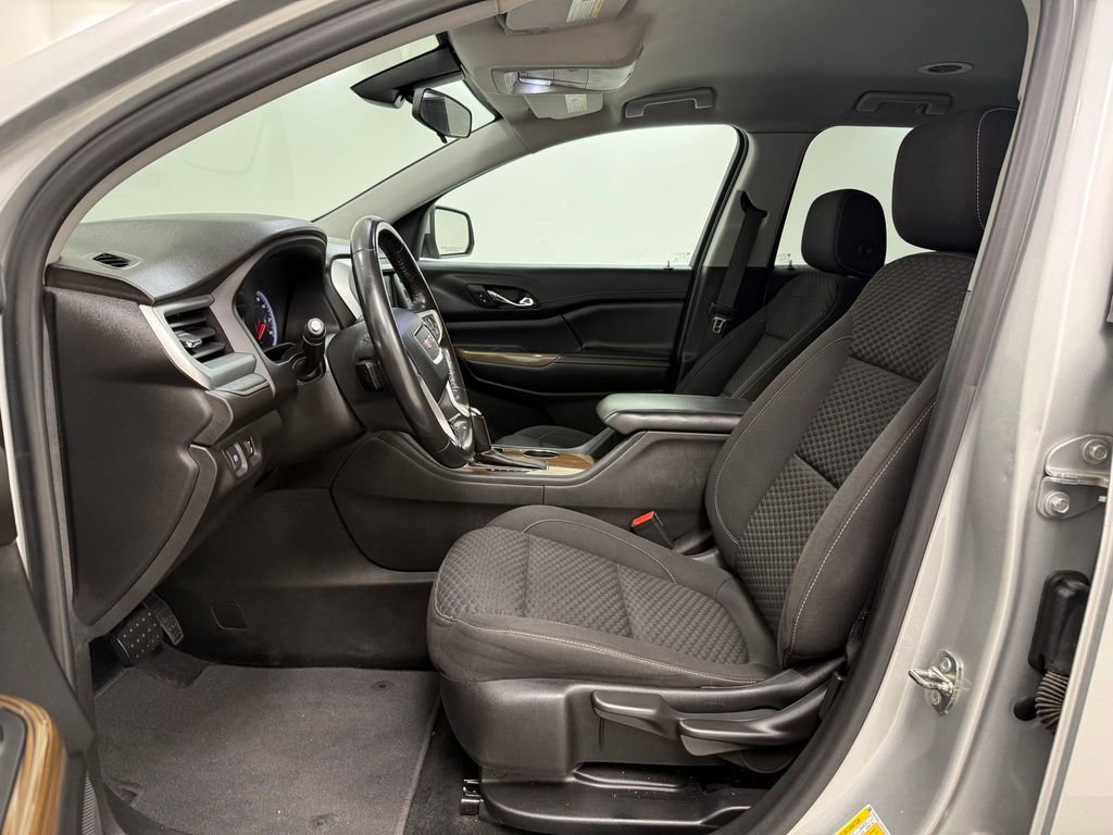 Used 2019 GMC Acadia SLE FWD image 13