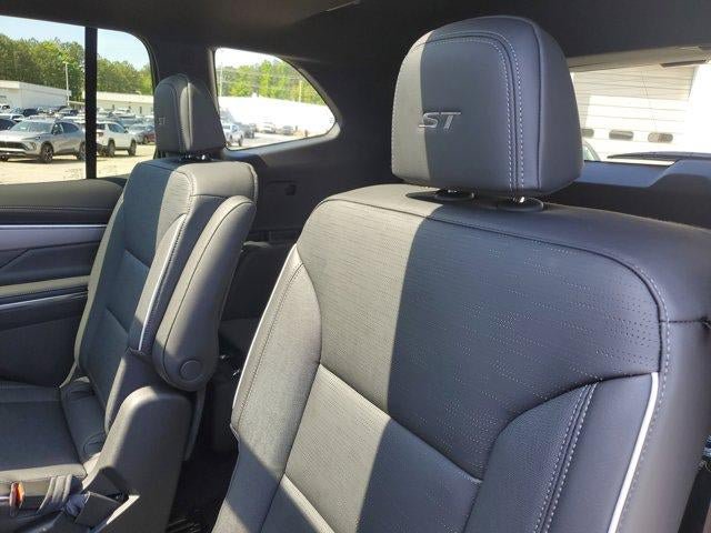 New 2026 Buick Enclave Sport Touring FWD image 10