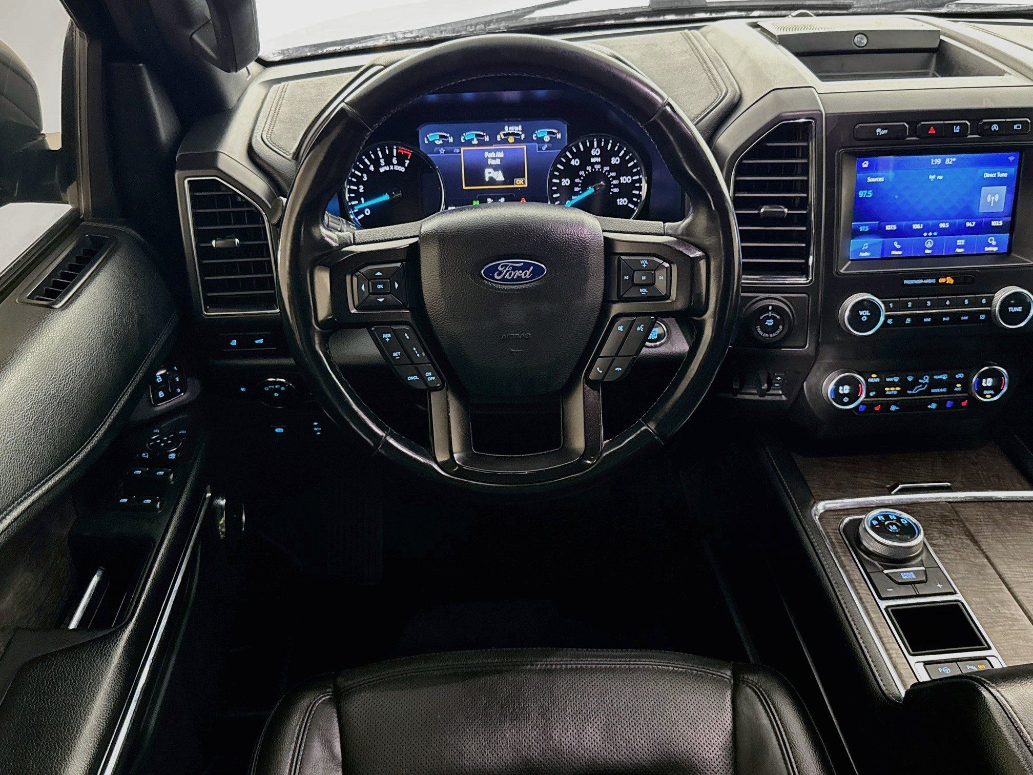 Used 2020 Ford Expedition Limited w/ Texas Edition Package RWD image 15