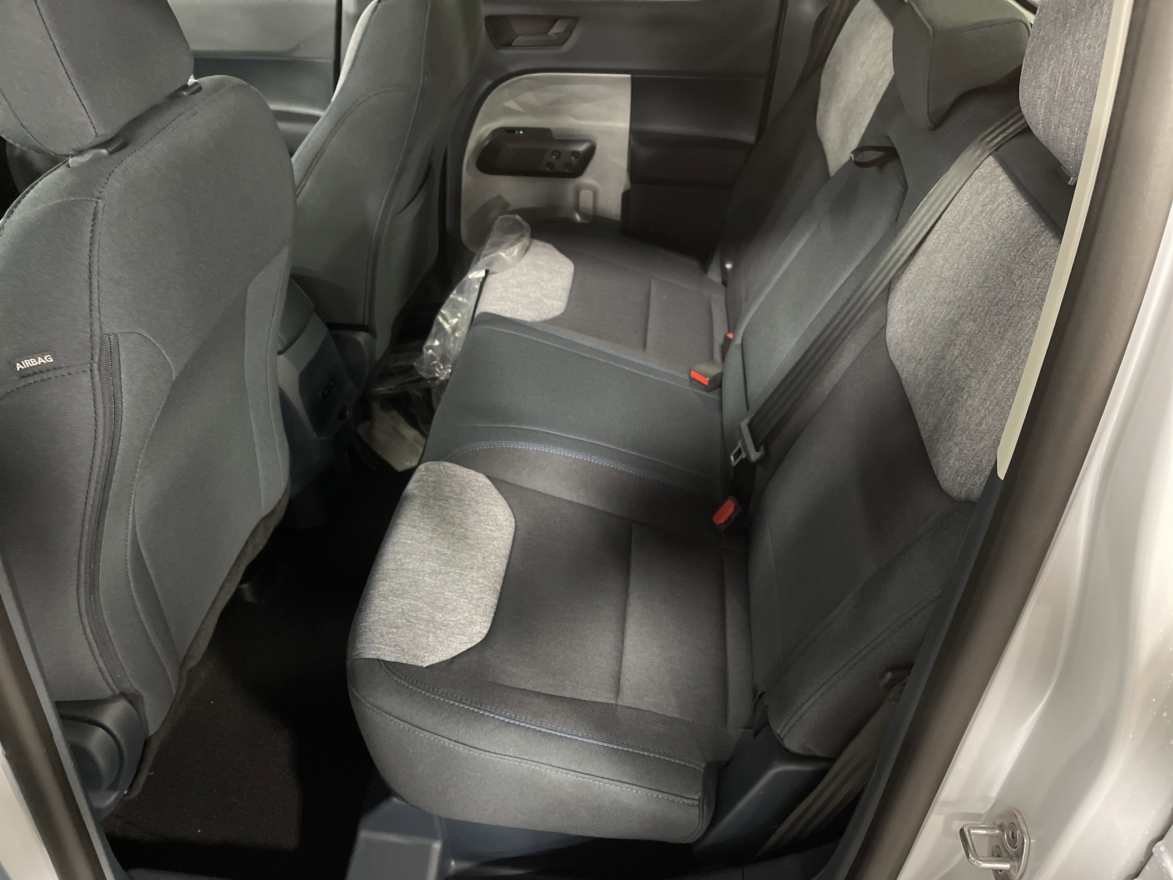 New 2025 Ford Maverick XLT image 14