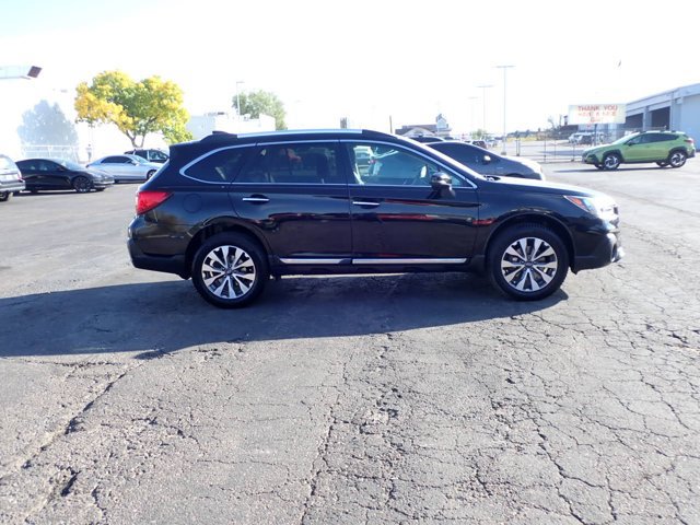 Used 2018 Subaru Outback 2.5i Touring AWD/4WD image 5