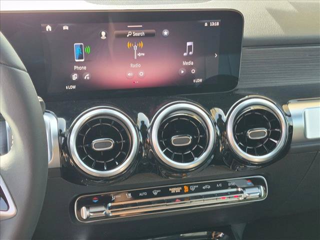 New 2026 Mercedes-Benz GLB 250 image 11