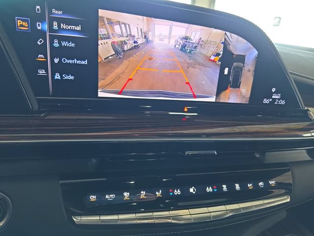 Certified 2023 Cadillac Escalade Premium Luxury AWD/4WD image 24