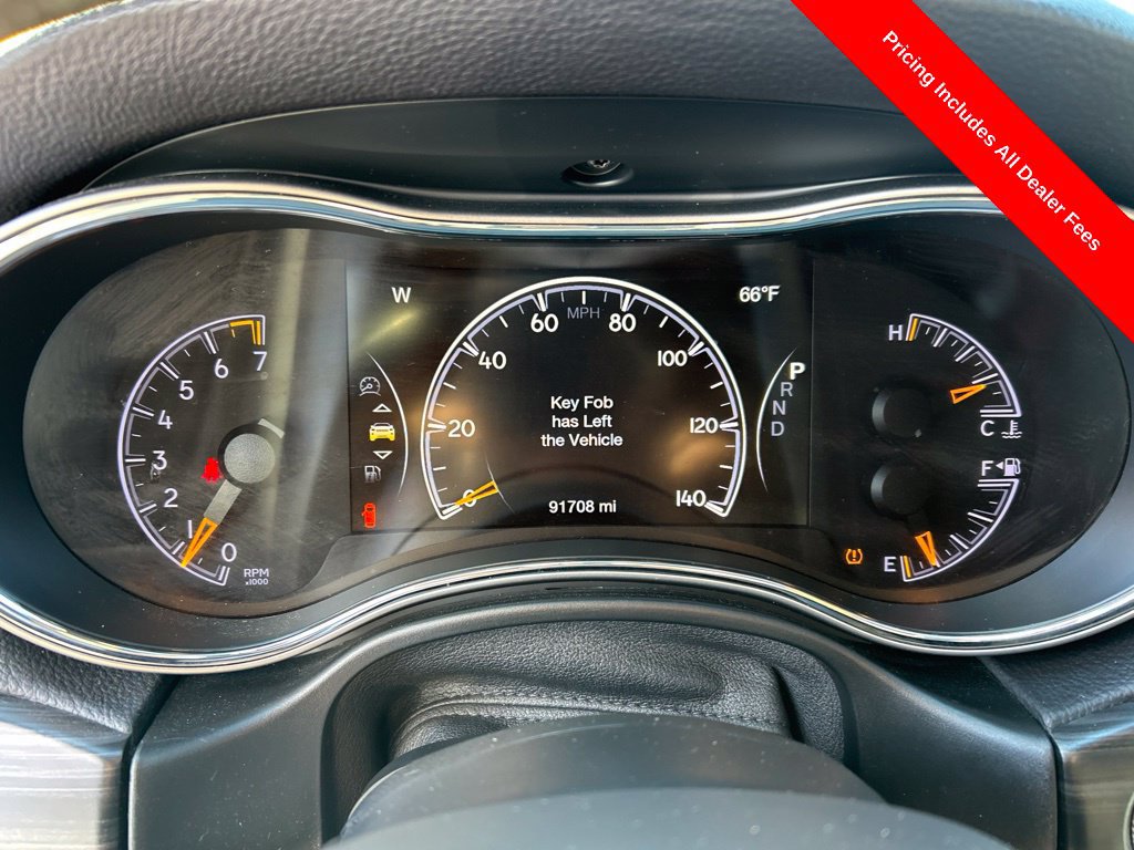 Used 2019 Jeep Grand Cherokee Altitude RWD image 9