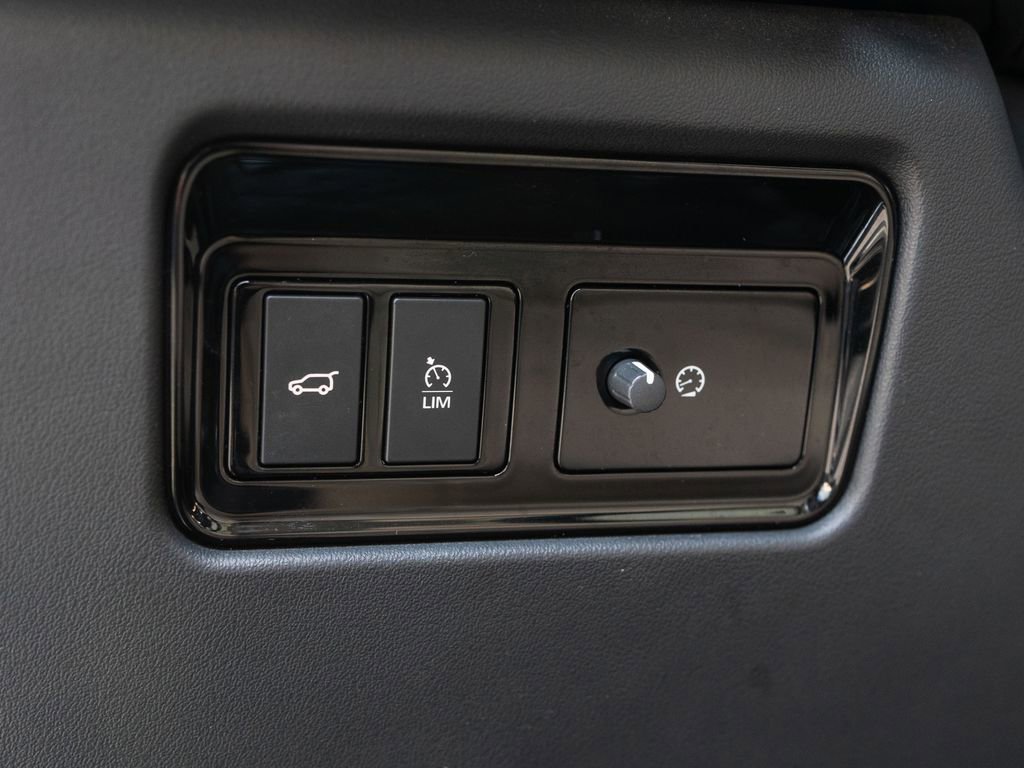 Used 2020 Jaguar F-PACE Premium AWD/4WD image 22