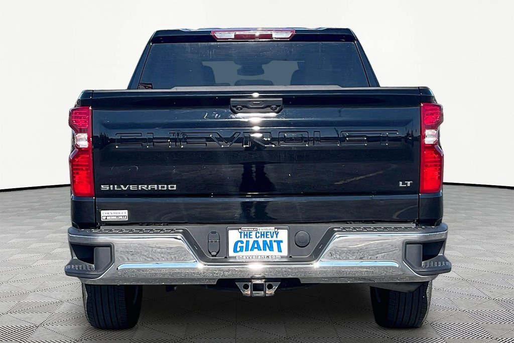 Used 2024 Chevrolet Silverado 1500 LT AWD/4WD image 5