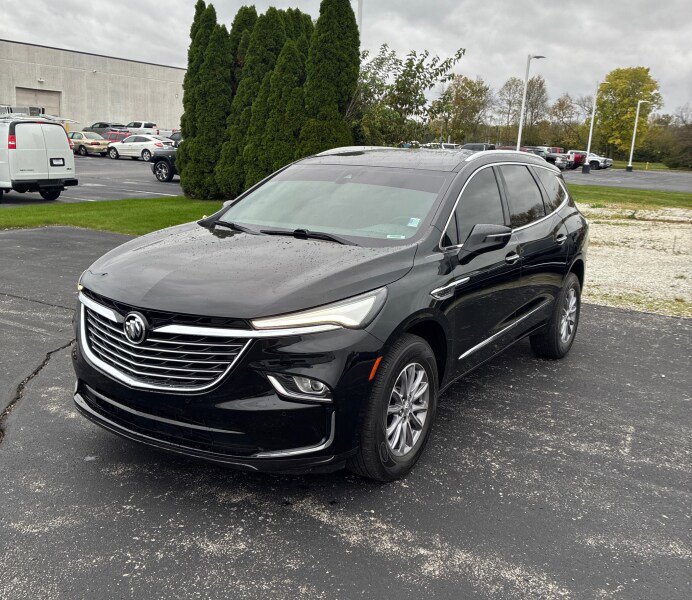 Used 2024 Buick Enclave Essence w/ LPO, Floor Liner Package FWD image 2